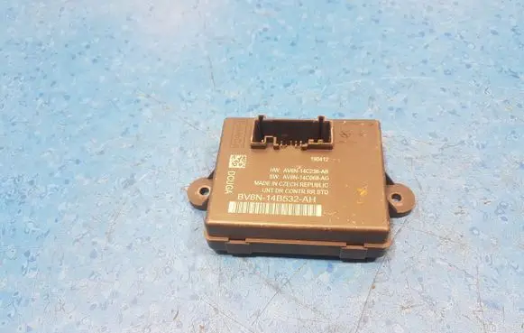 Ford Focus Door control unit/module BV6N-14B532-AH