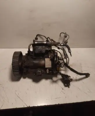 Volkswagen PASSAT B5 Fuel injection high pressure pump 028130115A 9449200