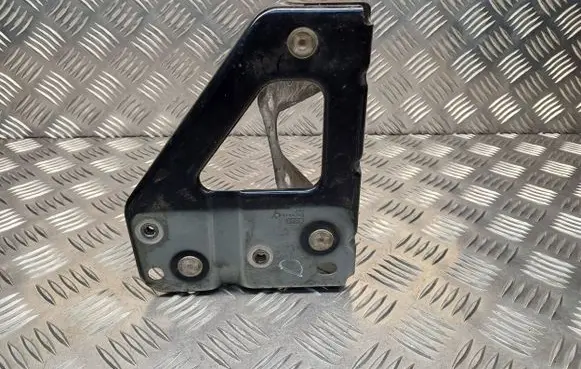 Audi A6 S6 C6 4F Fender mounting bracket 4F0821136A