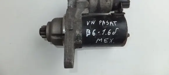 Volkswagen PASSAT B6 Starter motor 0001120410 0AH911023