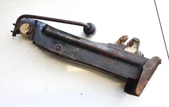 Audi A6 Allroad C6 Lift Jack 