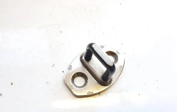 Volkswagen PASSAT B5.5 Rear door lock loop/hook striker 3b0837033t
