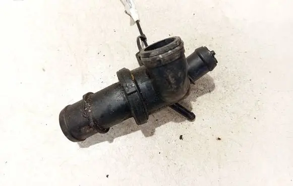 Mercedes-Benz B W245 Engine coolant pipe/hose A6402000415