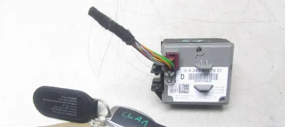 Mercedes-Benz CLA C117 X117 W117 Ignition lock a2469057901