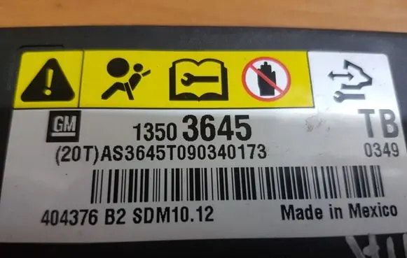 Opel Insignia A Airbag control unit/module 13503645