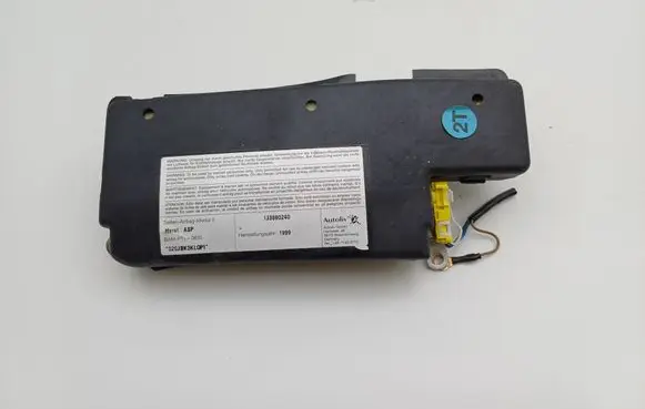 Volkswagen Golf IV Seat airbag 1J3880240