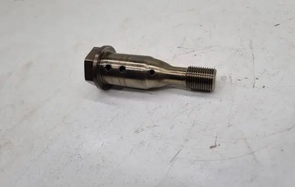 BMW 5 F10 F11 Camshaft vanos timing valve 7583820