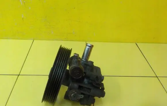 Mitsubishi Outlander Power steering pump 35266483 4B12