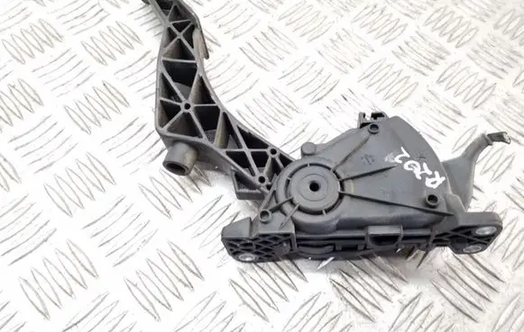 Volkswagen Transporter - Caravelle T5 Accelerator throttle pedal 7H1721503