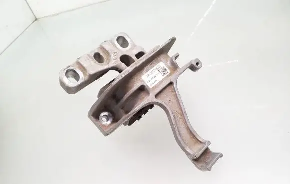 Audi A3 S3 8V Engine mount bracket 5Q0199262BE