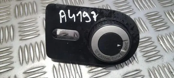 Traction control (ASR) switch