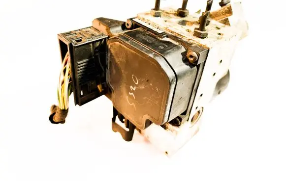 Mercedes-Benz S W220 ABS Pump A0034318012