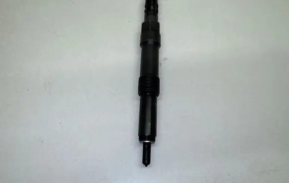 Ford Mondeo Mk III Fuel injector EJDR00801D