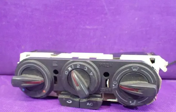 Seat Ibiza IV (6J,6P) Interior fan control switch 6J0820045A