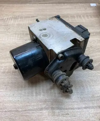 Volkswagen PASSAT B6 ABS Pump 3C0614109N 16705704F