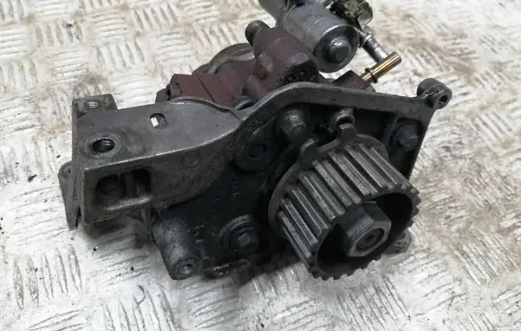 Ford Grand Tourneo Connect Fuel injection high pressure pump 9676289780 A2C53384062