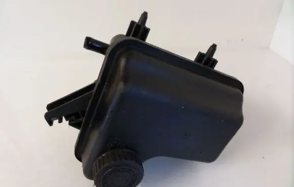 Peugeot 607 Power steering fluid tank/reservoir 9632497280