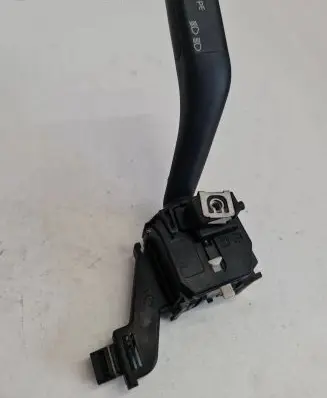 Volkswagen Golf V Indicator stalk ANP80H012A 6HB0226C
