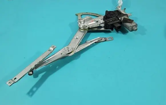 Opel Astra H Front door window regulator with motor IMPRK1588267