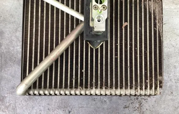 Air conditioning (A/C) radiator (interior)