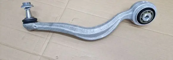 Mercedes-Benz C W205 Front lower control arm/wishbone 