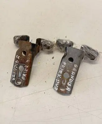 Front door hinge set