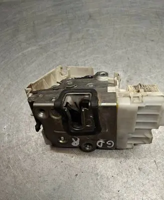 Mercedes-Benz ML W164 Rear door lock 1697302235
