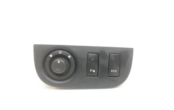 Dacia Logan II Wing mirror switch 684937116R