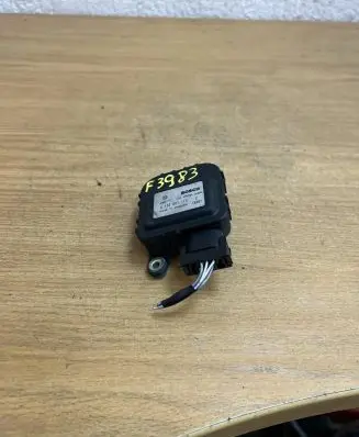 Renault Espace III Intake manifold valve actuator/motor 0132801113 F3983