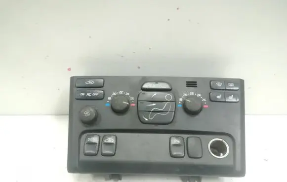 Volvo XC90 Climate control unit 8682734