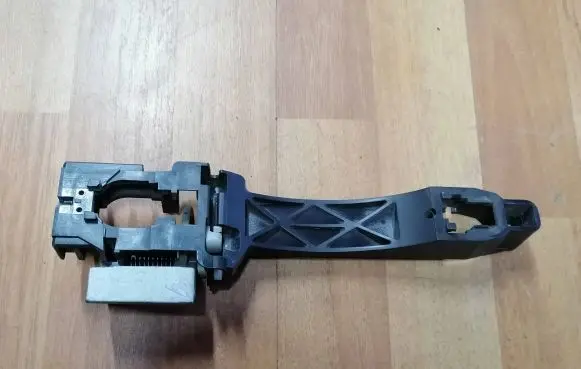 Nissan Qashqai Front door coupe exterior handle/bracket 80611EB30A 8346BIS