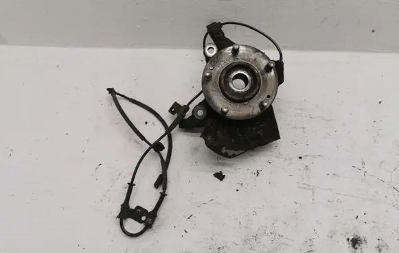 Hyundai i40 Front wheel hub spindle knuckle