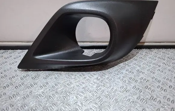Renault Clio IV Under headlight/headlamp trim 261A28633R