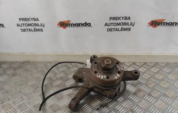 Iveco Daily 45 - 49.10 Front wheel hub spindle knuckle