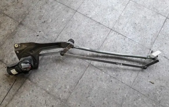 Renault Megane I Front wiper linkage 7700838424