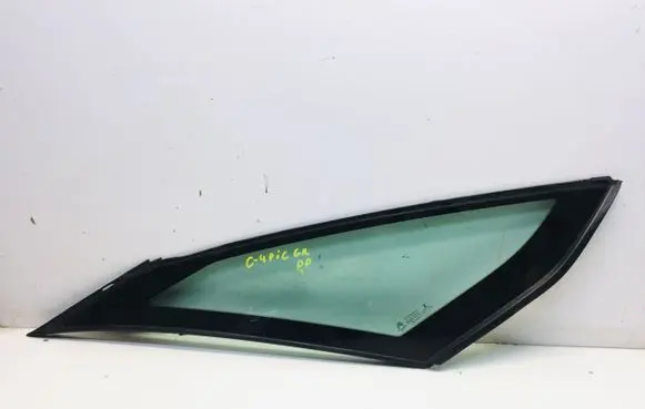 Citroen C4 Grand Picasso Front triangle window/glass 
