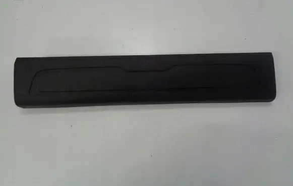 Citroen C4 II Picasso Front sill trim cover 9677734577