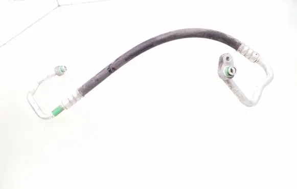 Hyundai ix35 Air conditioning (A/C) pipe/hose 977622Y050