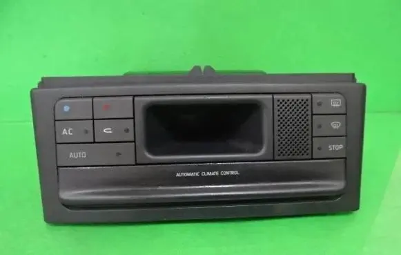 Renault Laguna I Climate control unit 7700425674