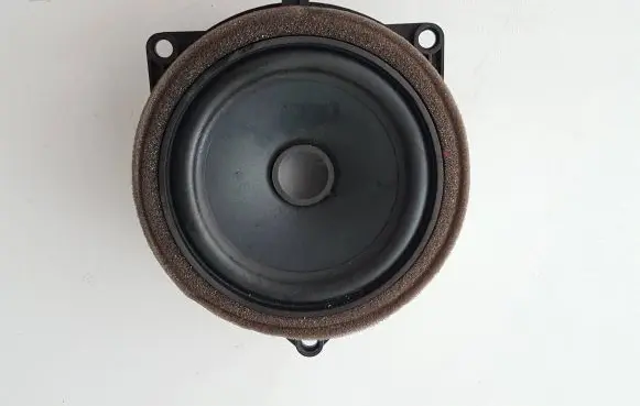 BMW 4 F36 Gran coupe Rear door speaker 9288769 18820010 70521