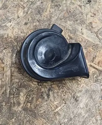 BMW 5 F10 F11 Horn signal 703881157