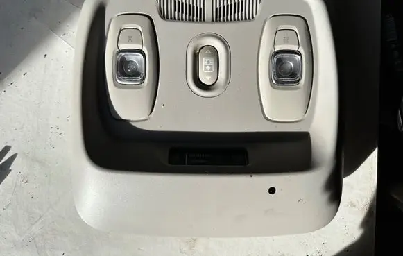 Renault Kadjar Other interior light 969807672R