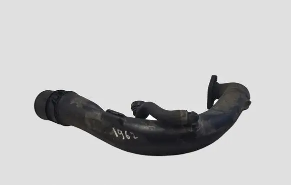 Renault Megane III Intercooler hose/pipe 8200645723
