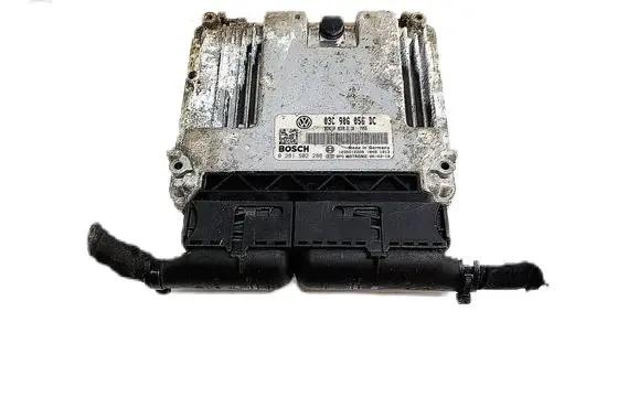 Volkswagen PASSAT B6 Engine control unit/module 03C906056DC