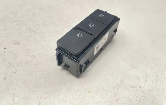Skoda Octavia Mk4 Rear glass lock/latch Q165 30720000