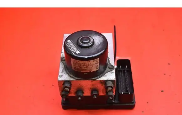 Volvo XC90 ABS Pump 08671225