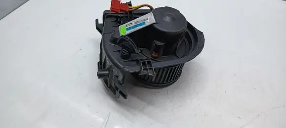 Seat Cordoba (6K) Front door blower motor 1H1820021 833658D