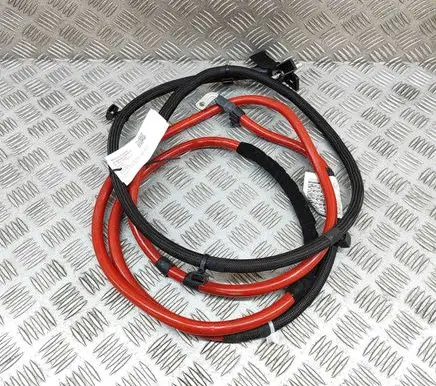 Maserati Ghibli Positive cable (battery) 670037066