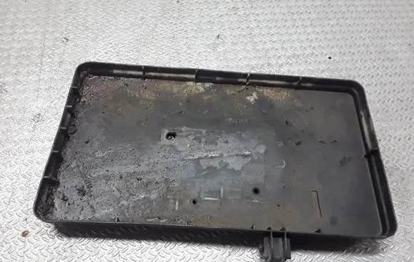 Toyota Corolla Verso AR10 Battery tray 744310F010