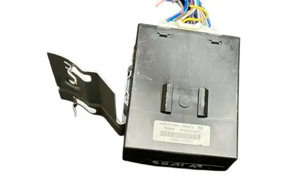 Nissan Qashqai Parking PDC control unit/module WG1G735A TFWD1G631